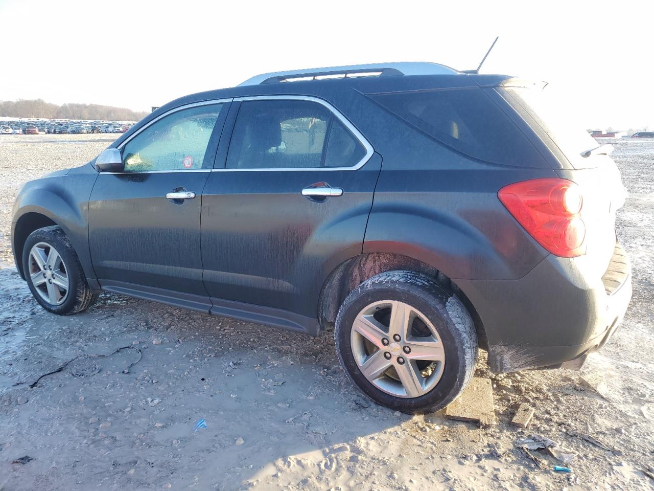 2015 Chevrolet Equinox - Image 2