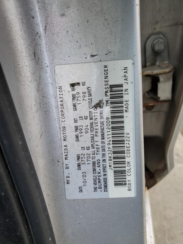 2004 Mazda 3 - Image 12