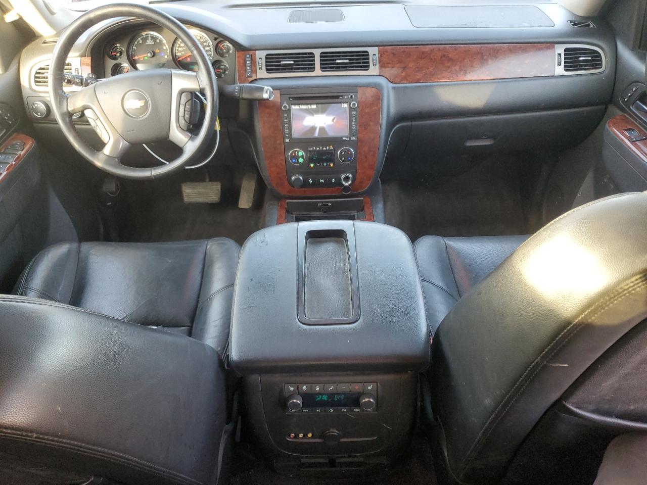2014 Chevrolet Tahoe - Image 8