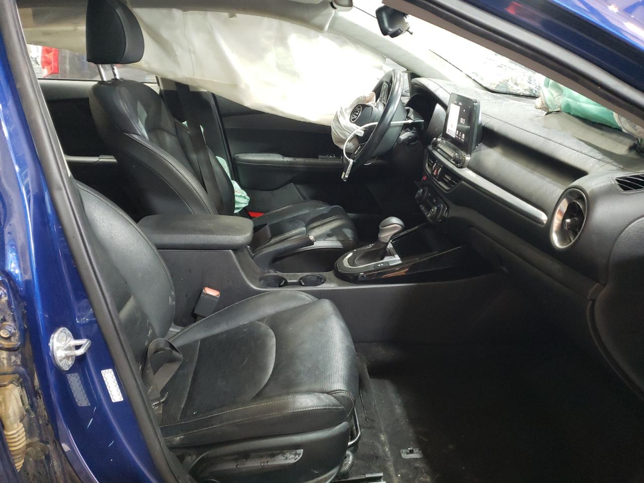 2021 Kia Forte - Image 7