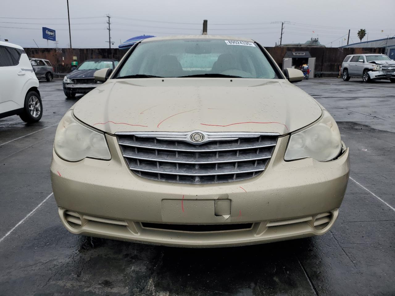 2010 Chrysler Sebring - Image 5
