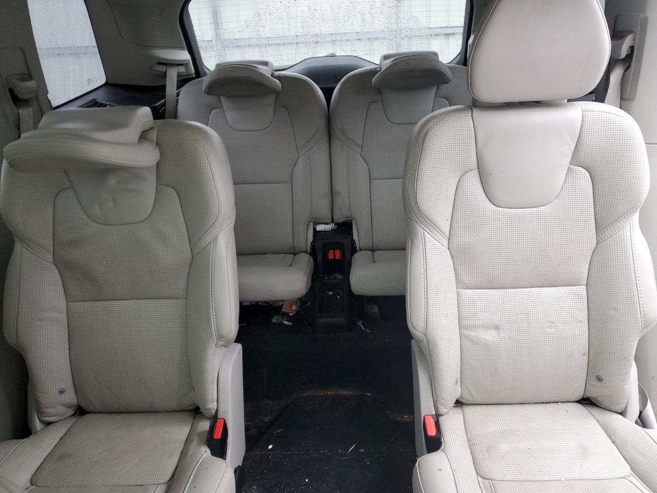2020 Volvo XC90 - Image 10