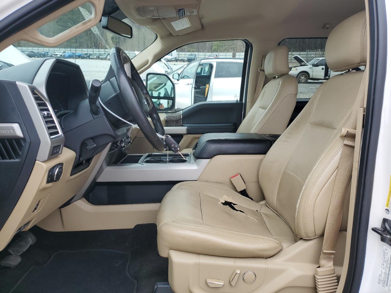 2017 Ford F250 - Image 7