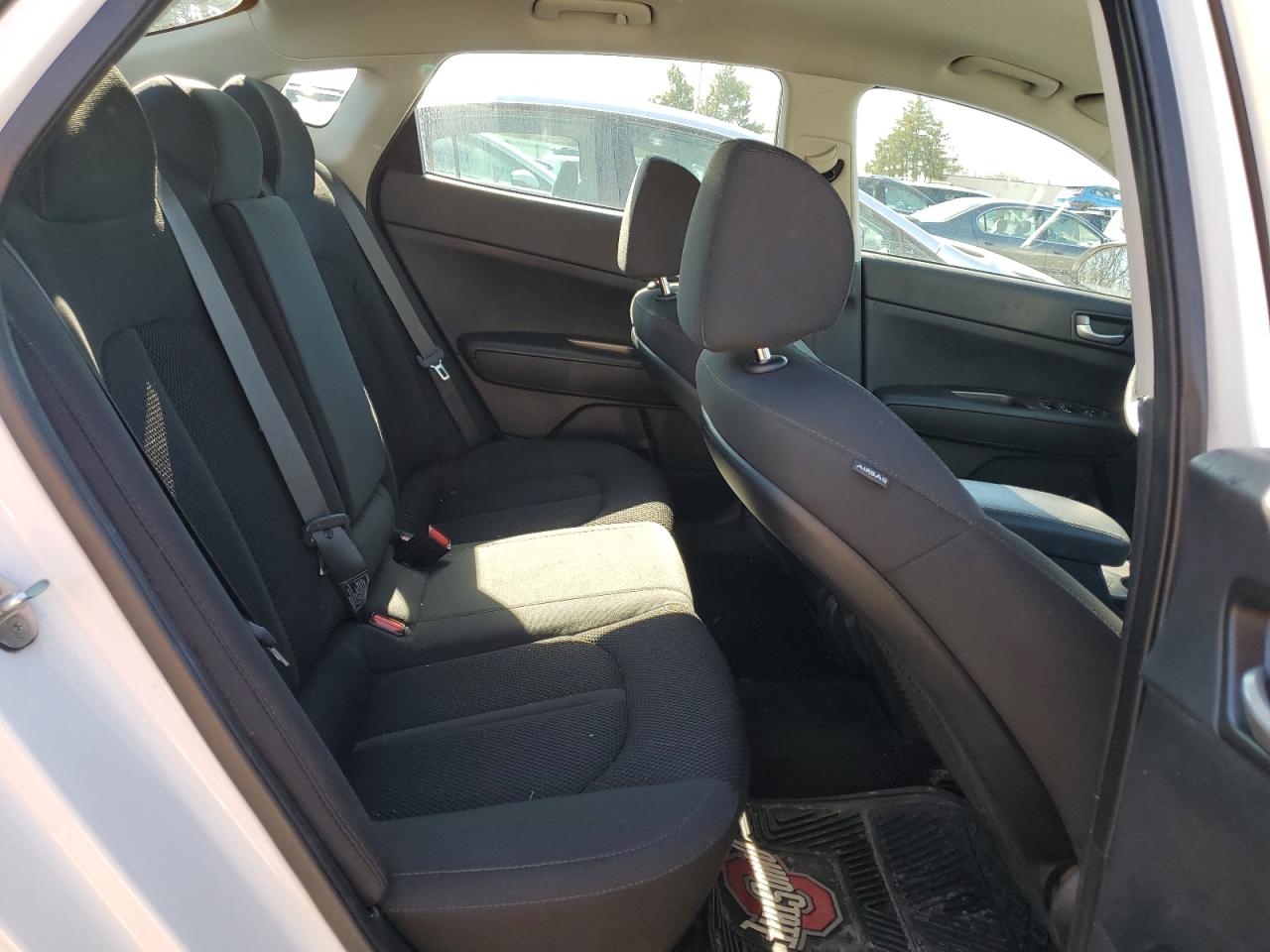 2019 Kia Optima - Image 10