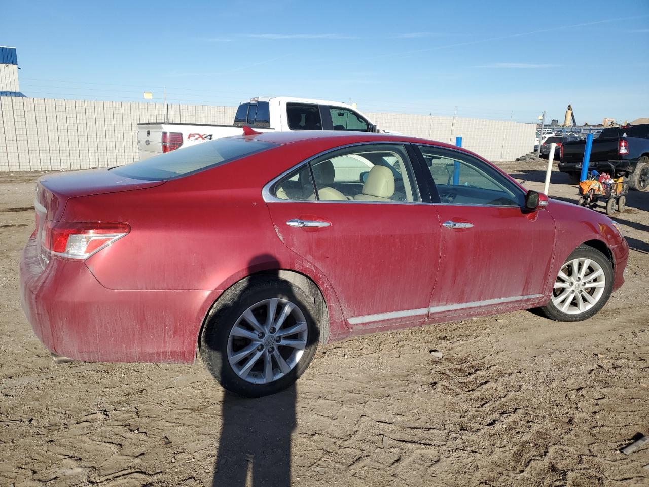 2010 Lexus ES - Image 3