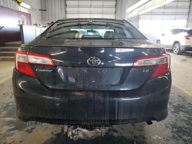  TOYOTA CAMRY 2014 Granatowy