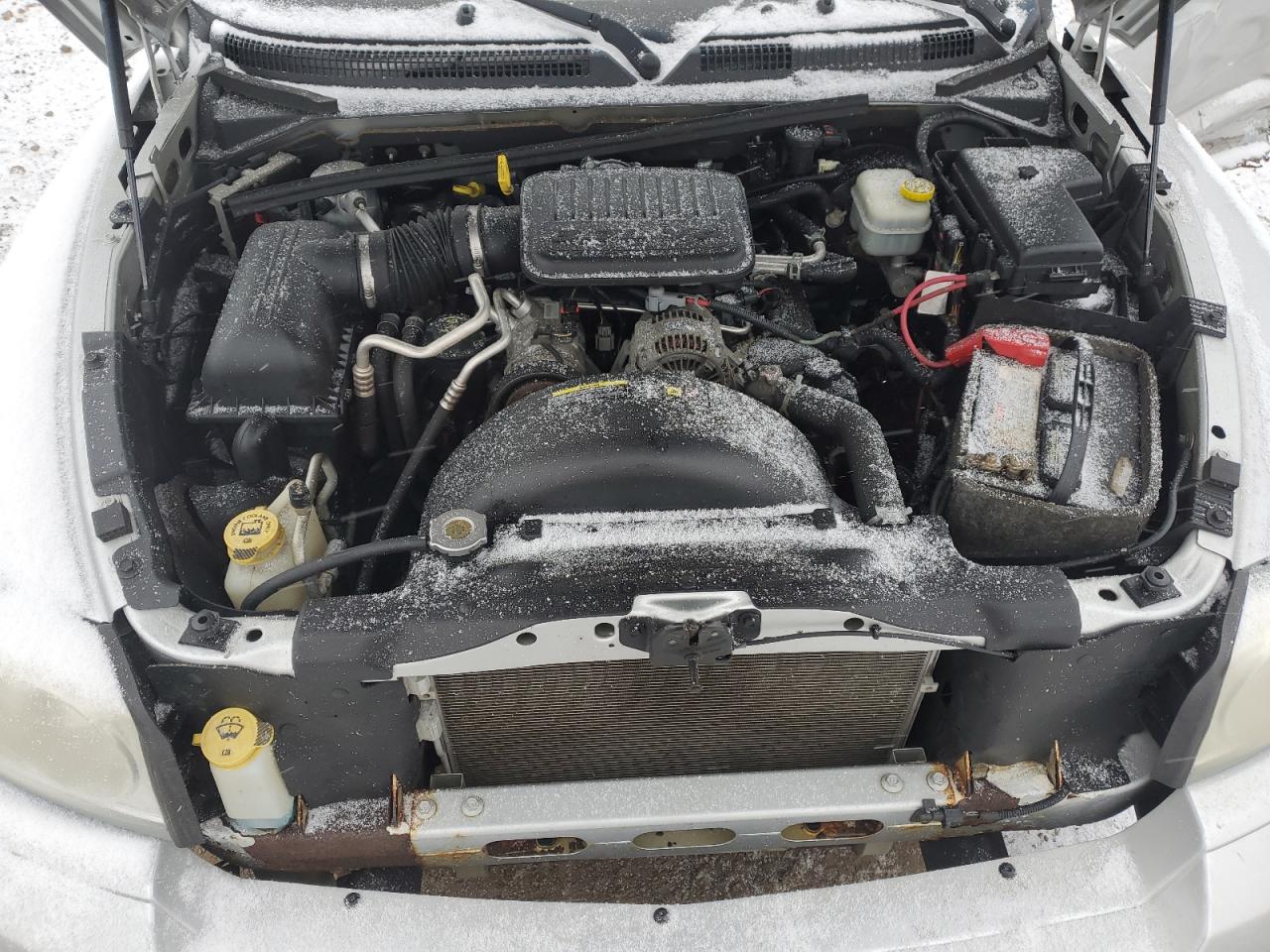 2007 Dodge Dakota - Image 12