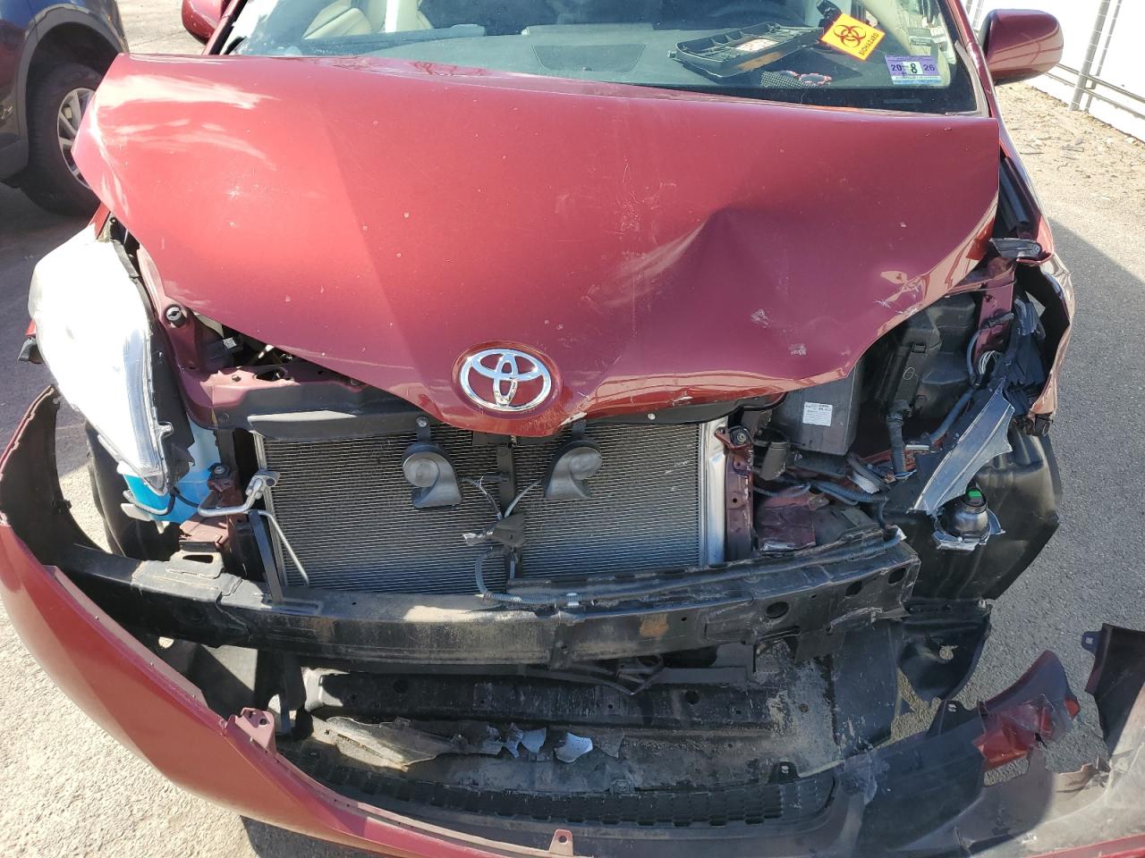 2015 Toyota Sienna - Image 13