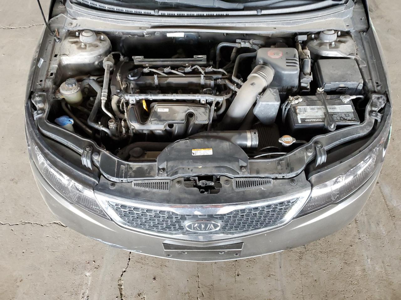 2011 Kia Forte - Image 11
