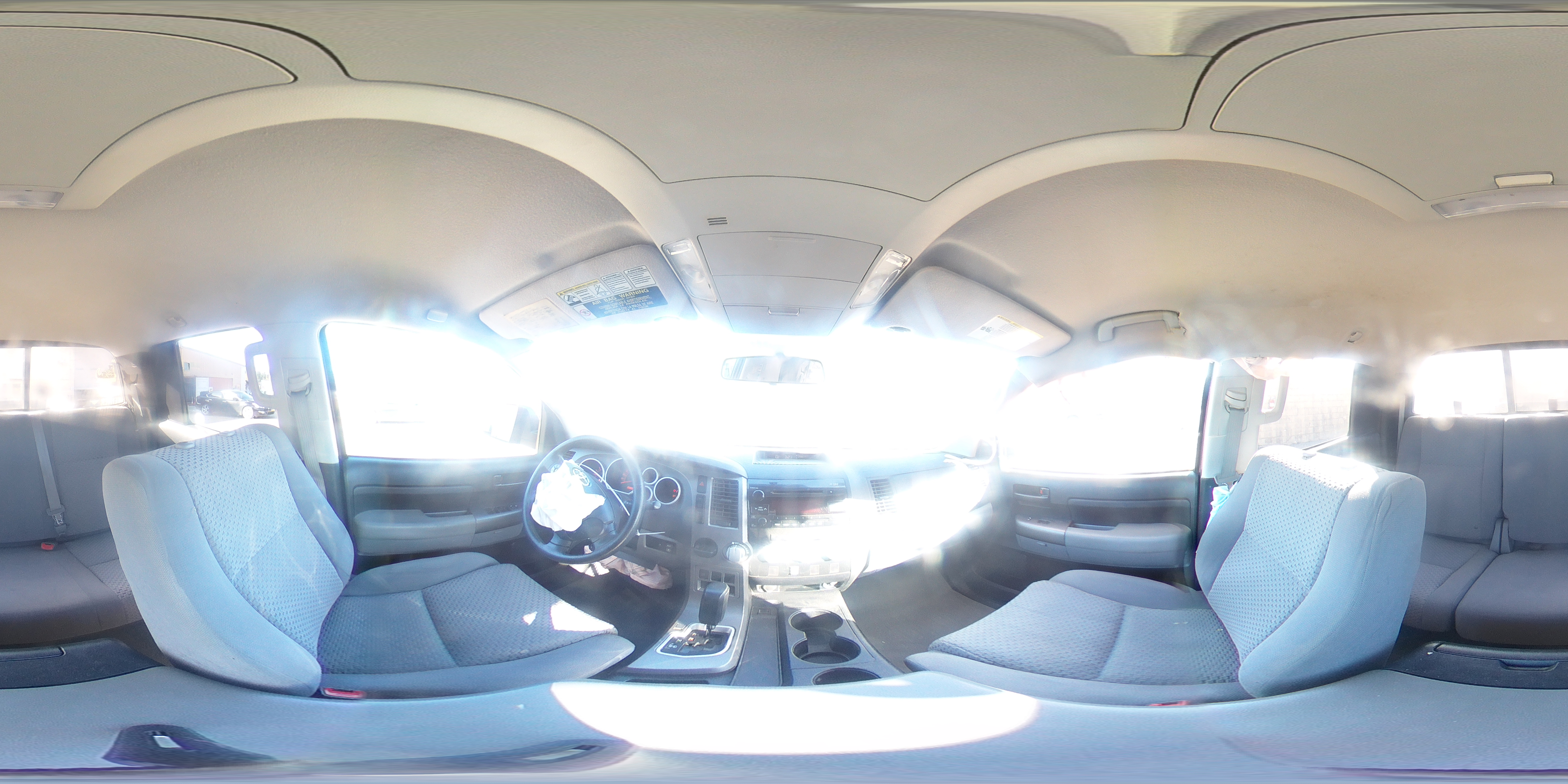 2011 Toyota Tundra - Image 13