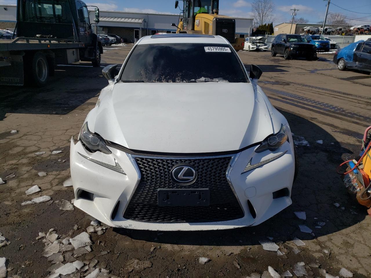 2016 Lexus IS - Image 5
