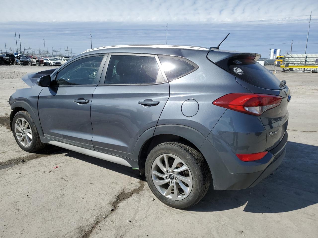 2017 Hyundai Tucson - Image 2