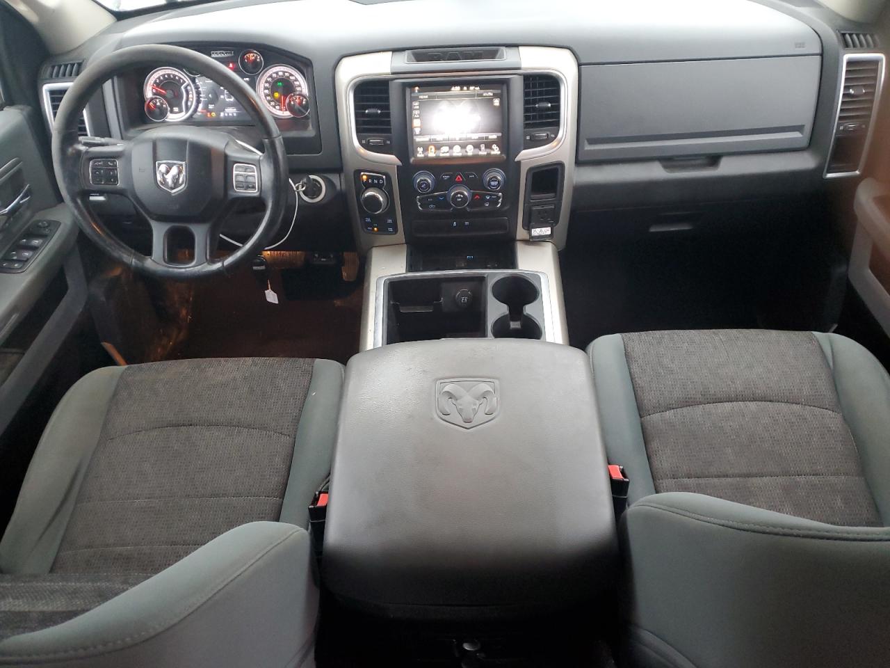 2014 RAM 1500 - Image 8