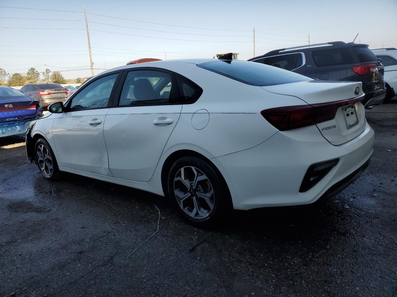 2020 Kia Forte - Image 2