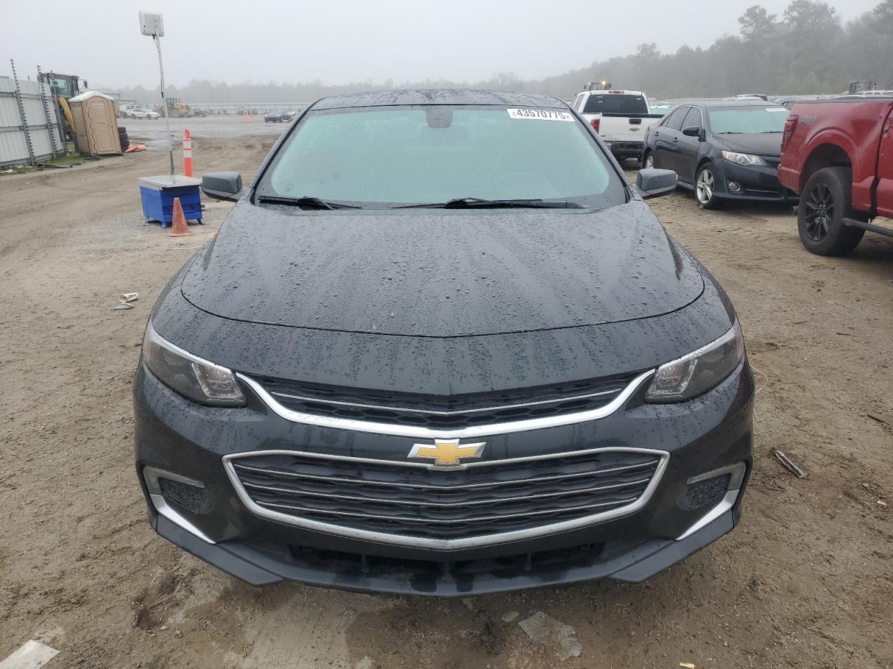2016 Chevrolet Malibu - Image 5