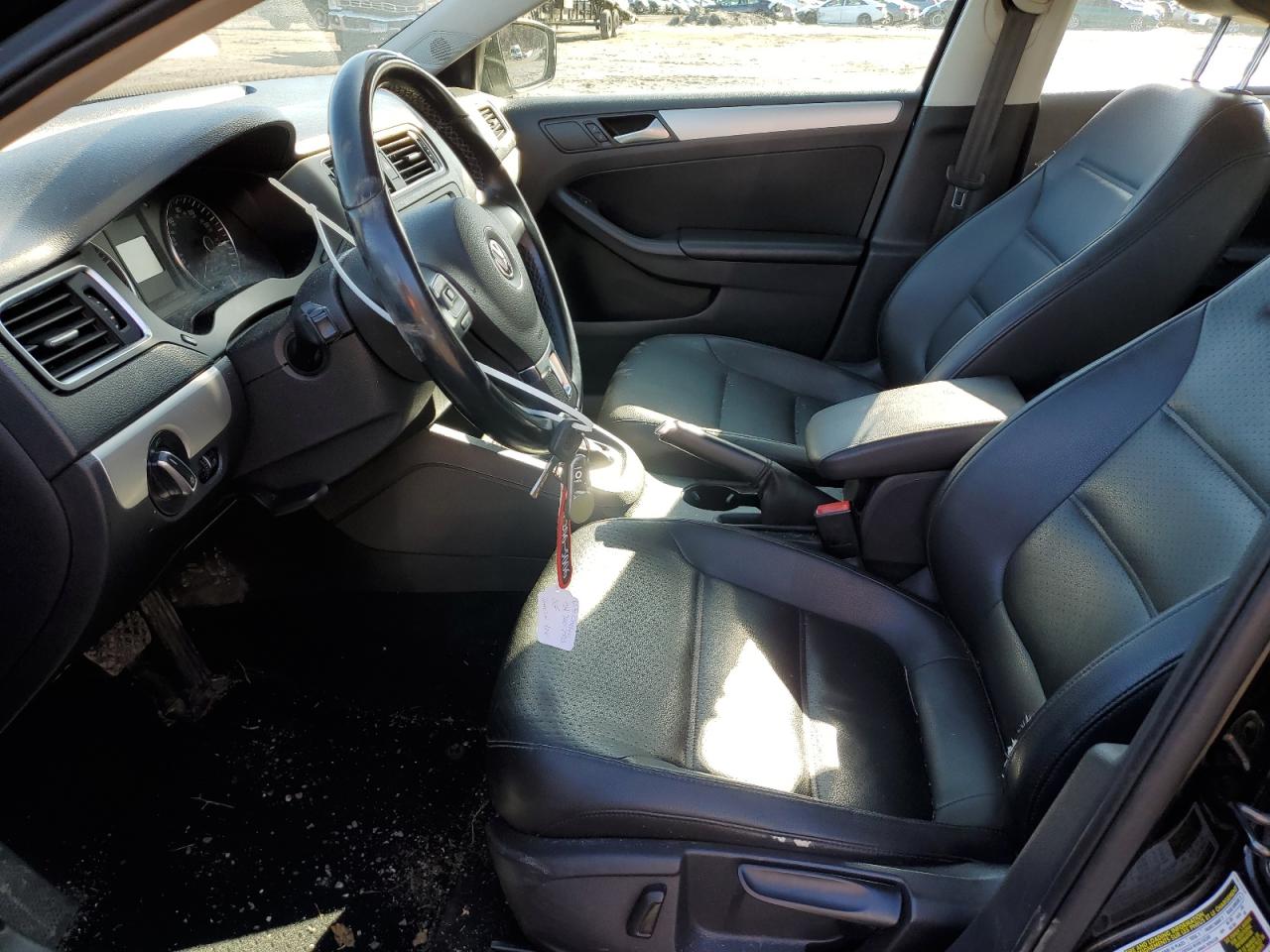 2014 Volkswagen Jetta - Image 7
