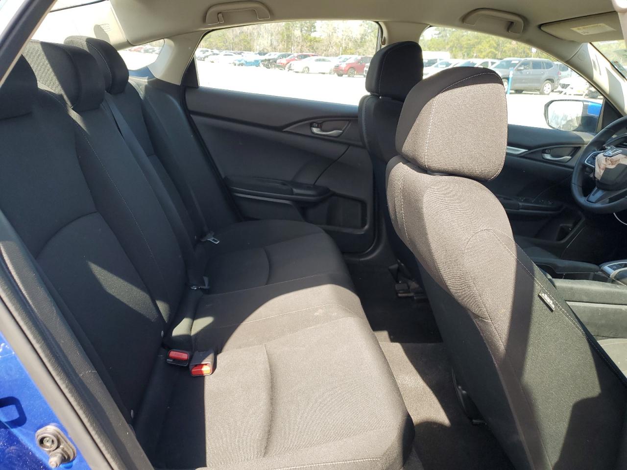 2016 Honda Civic - Image 10