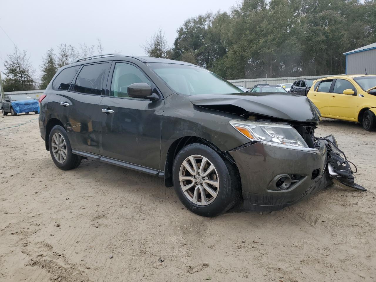 2016 Nissan Pathfinder - Image 4