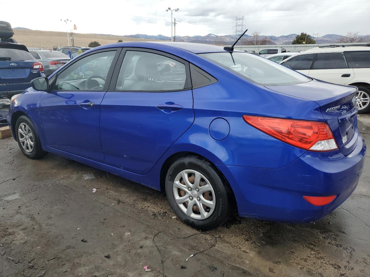 2013 Hyundai Accent - Image 2