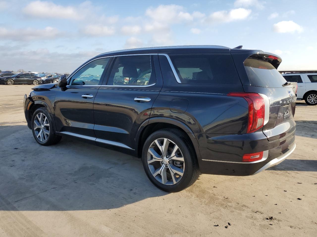 2021 Hyundai Palisade - Image 2