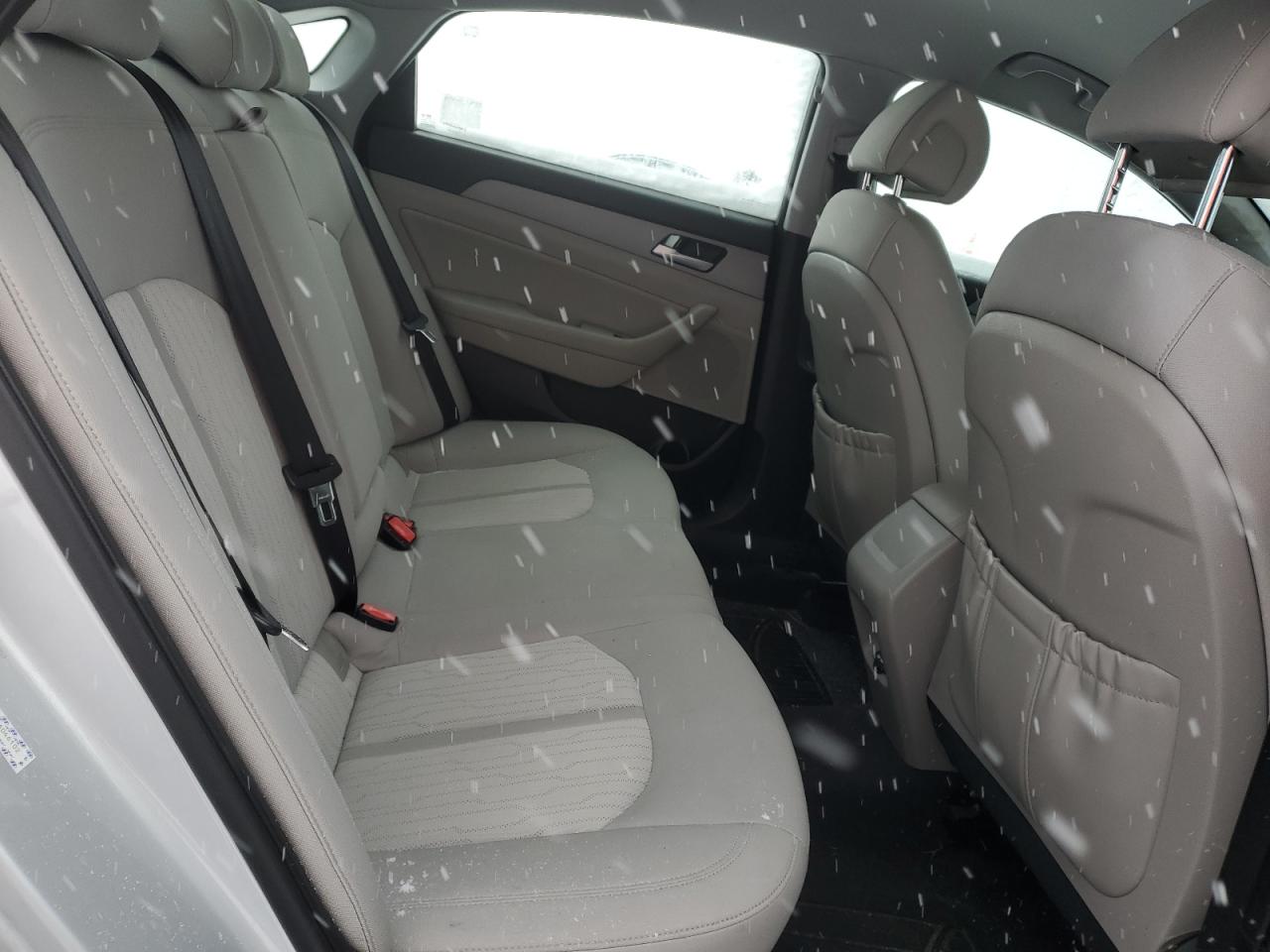 2017 Hyundai Sonata - Image 10