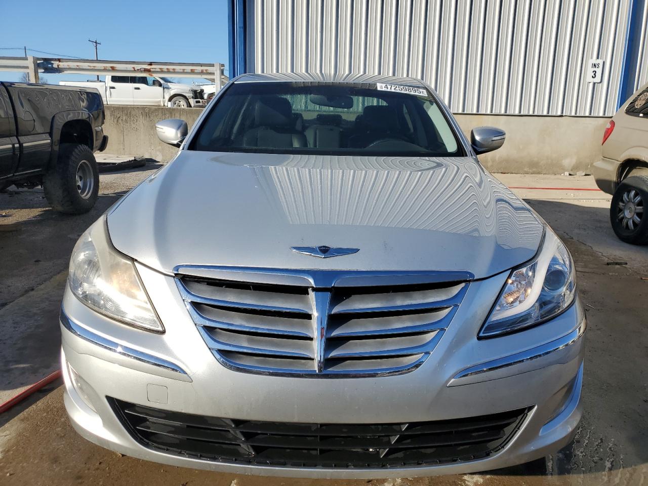 2013 Hyundai Genesis - Image 5