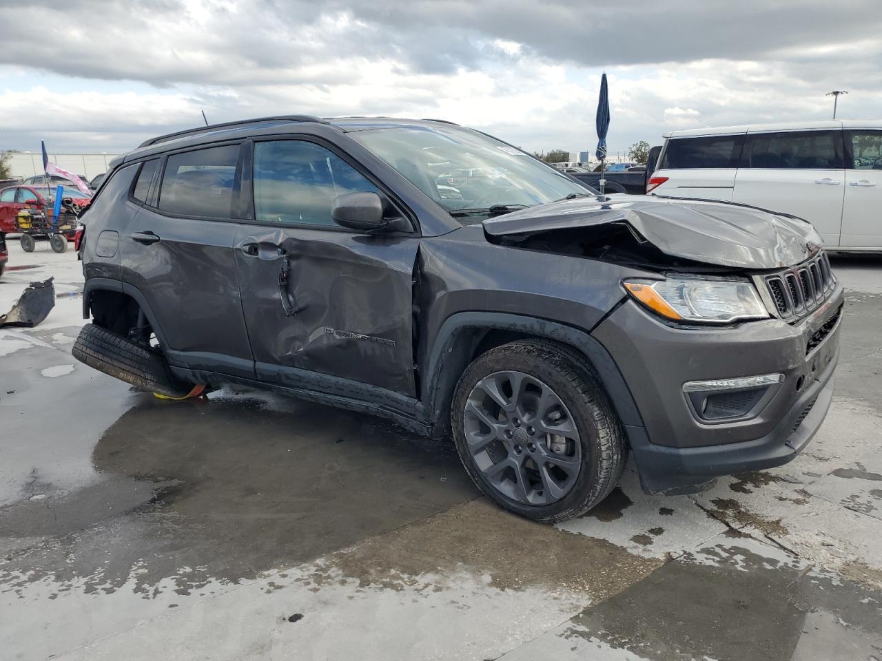 2021 Jeep Compass - Image 4