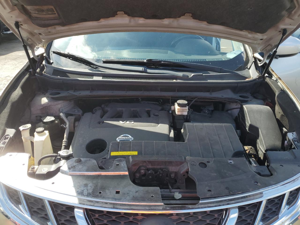 2011 Nissan Murano - Image 12