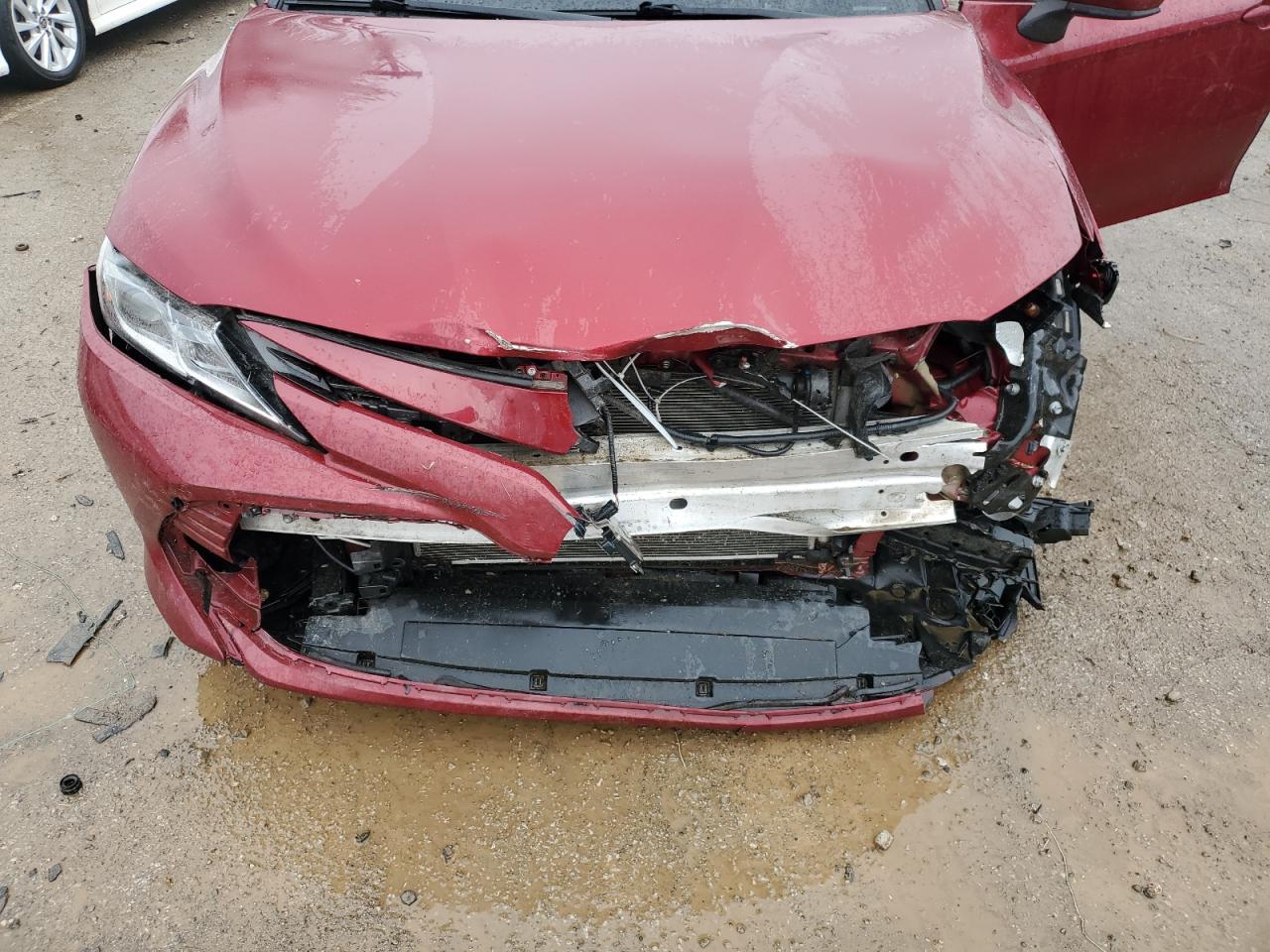 2020 Toyota Camry Le VIN: 4T1C11AK5LU976137 Lot: 44509585
