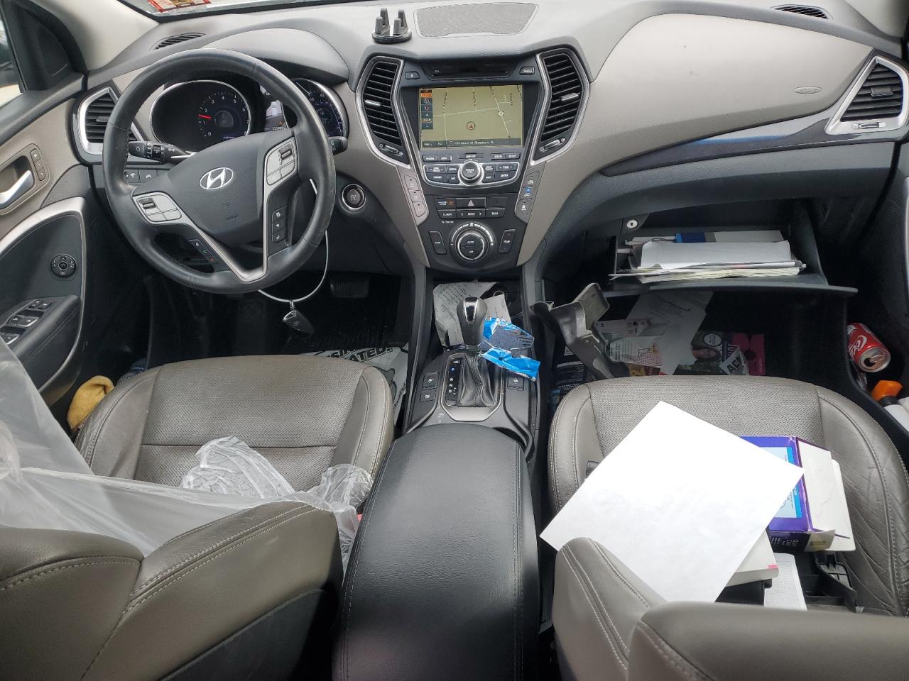 2015 Hyundai Santa Fe - Image 8