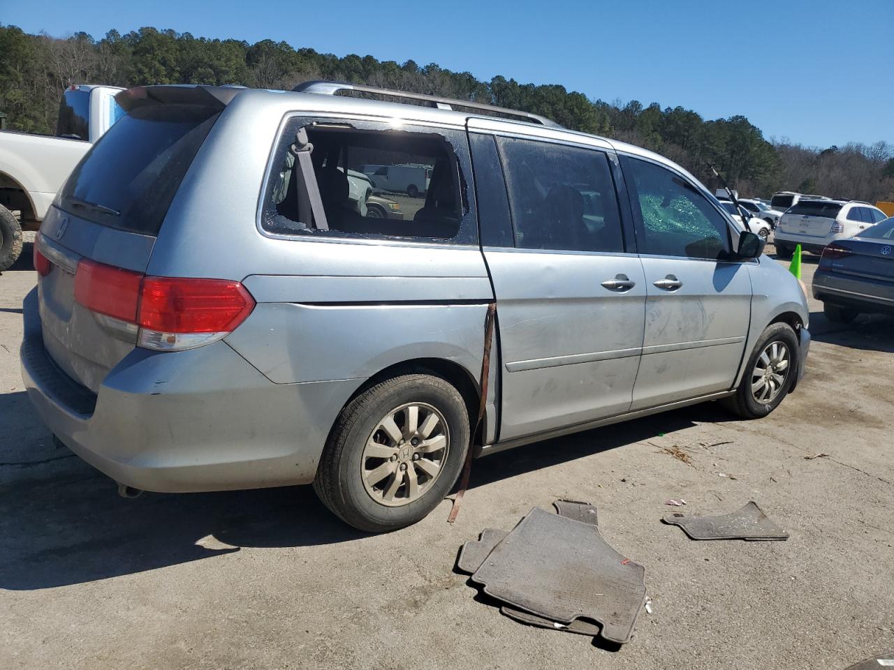 2010 Honda Odyssey - Image 3