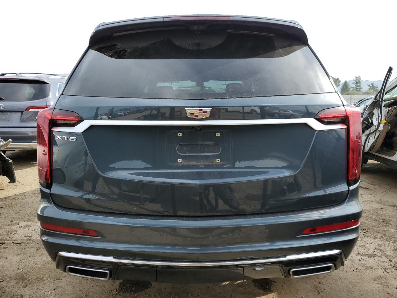 2020 Cadillac XT6 - Image 6
