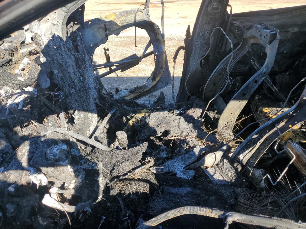 2018 Hyundai Santa Fe Sport VIN: 5XYZT3LB9JG557515 Lot: 46705955