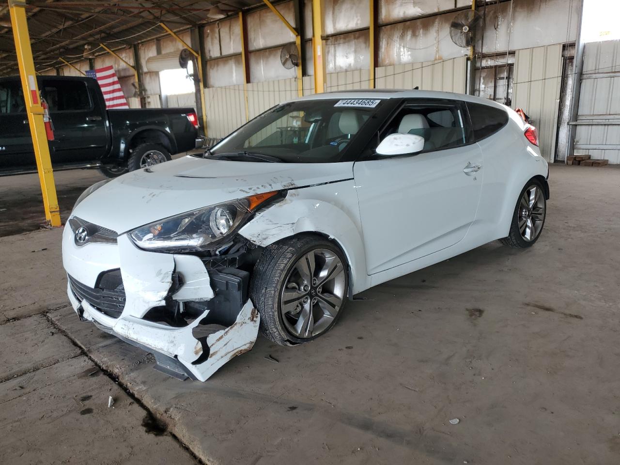 2013 Hyundai Veloster - Image 1