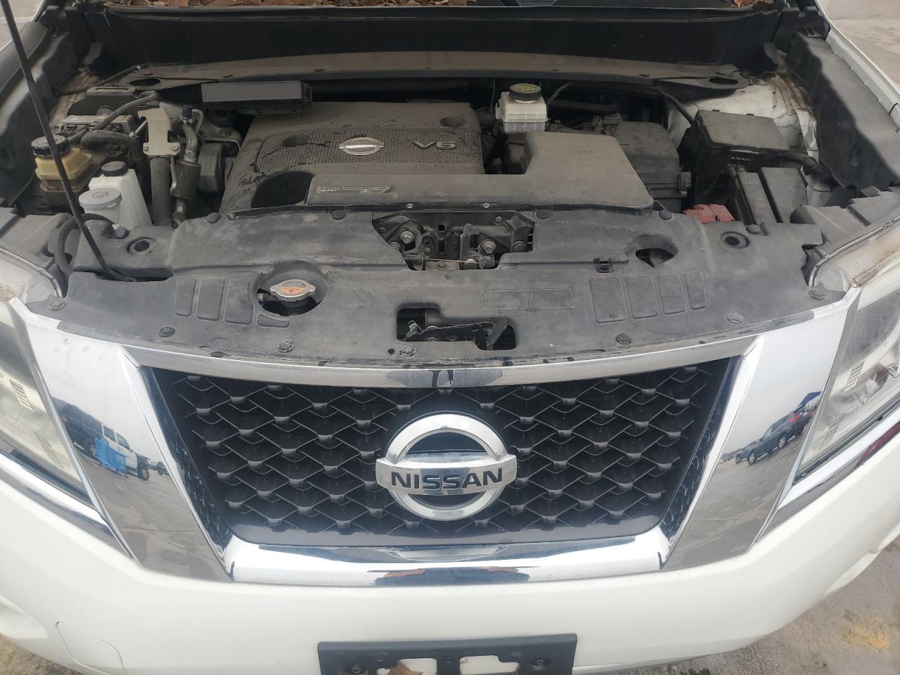 2016 Nissan Pathfinder - Image 12