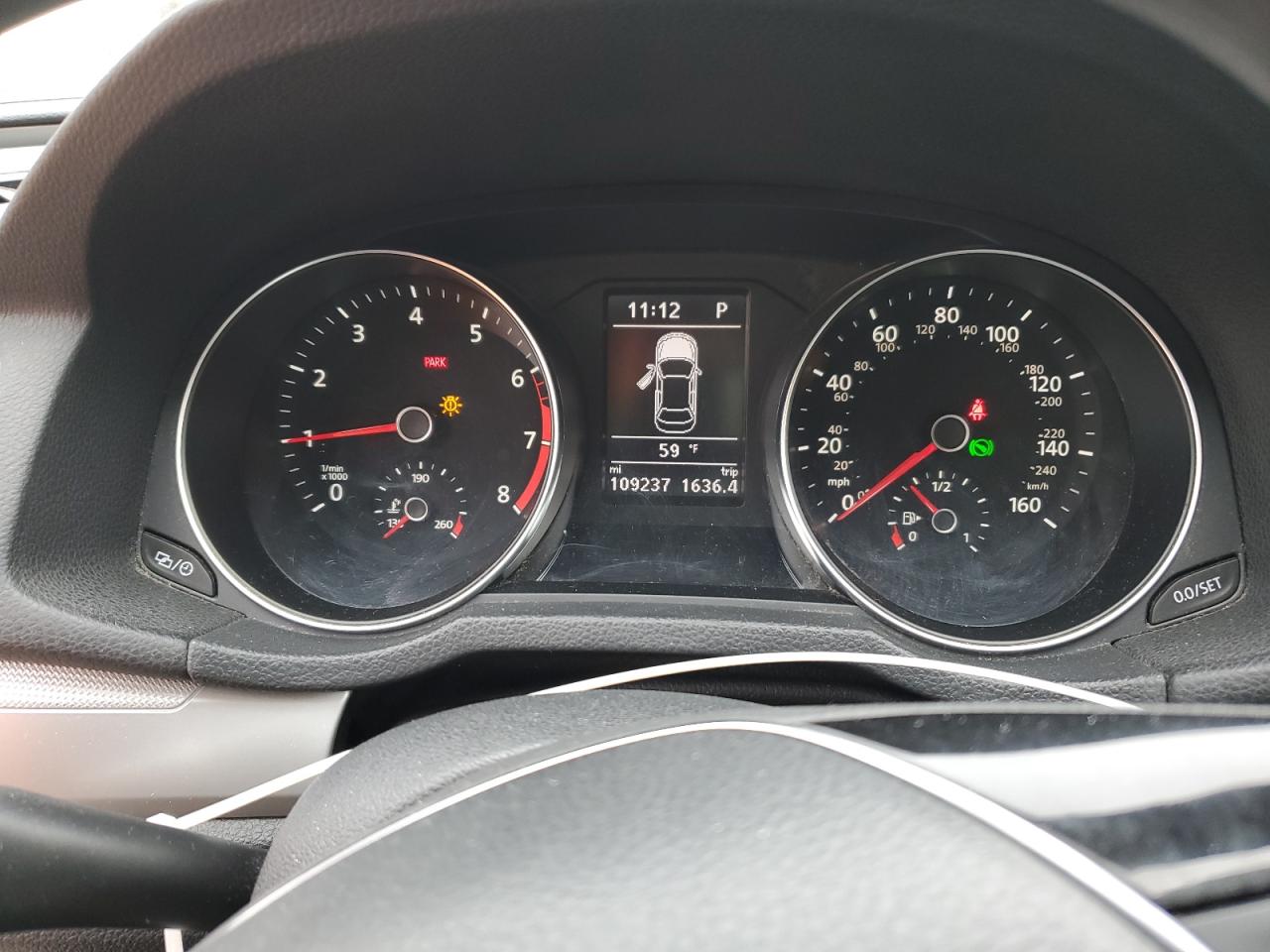 2016 Volkswagen Passat - Image 9