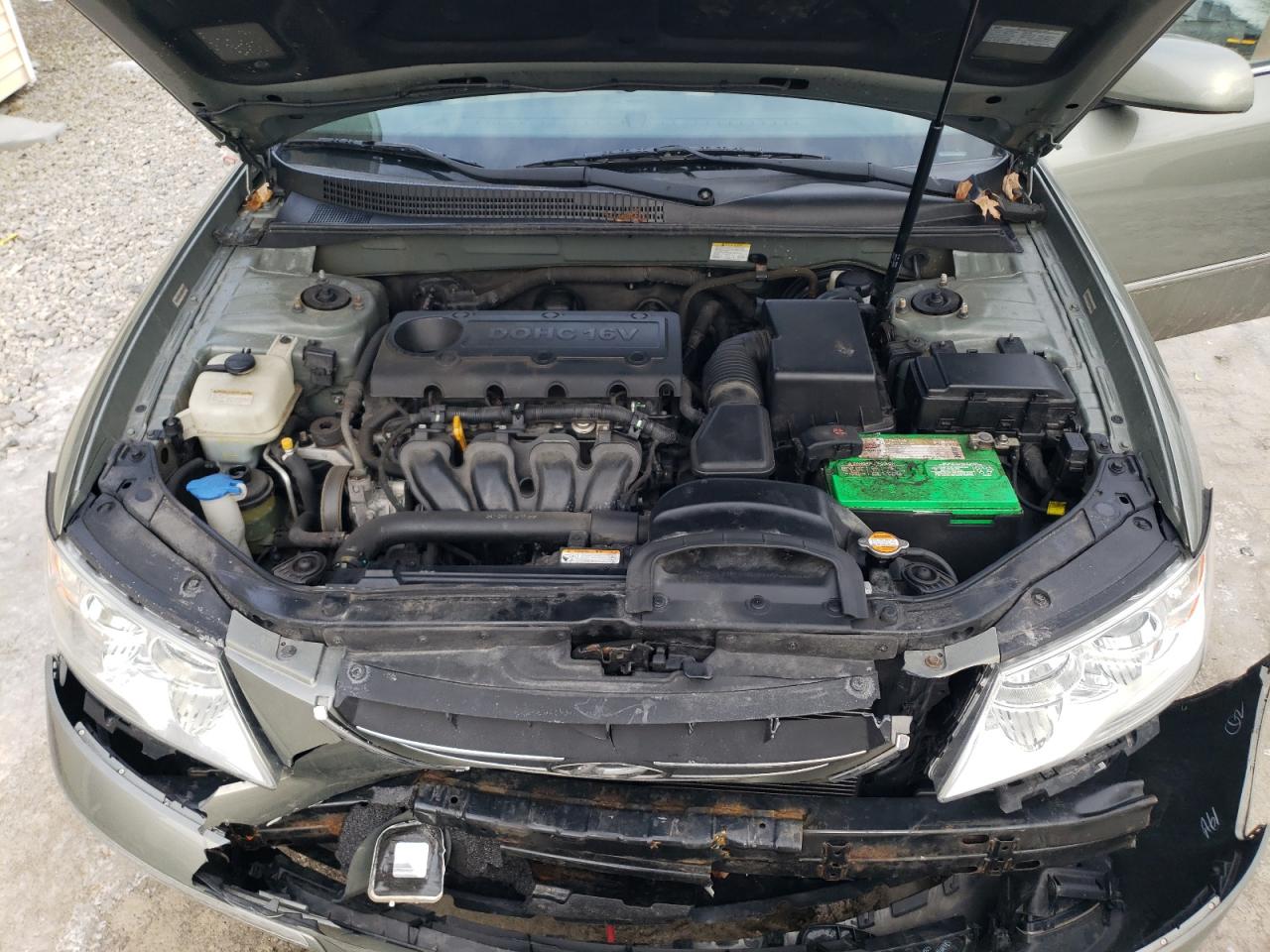2009 Hyundai Sonata - Image 12