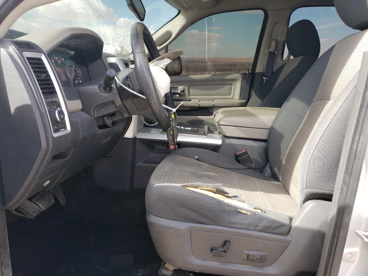 2010 Dodge RAM - Image 7