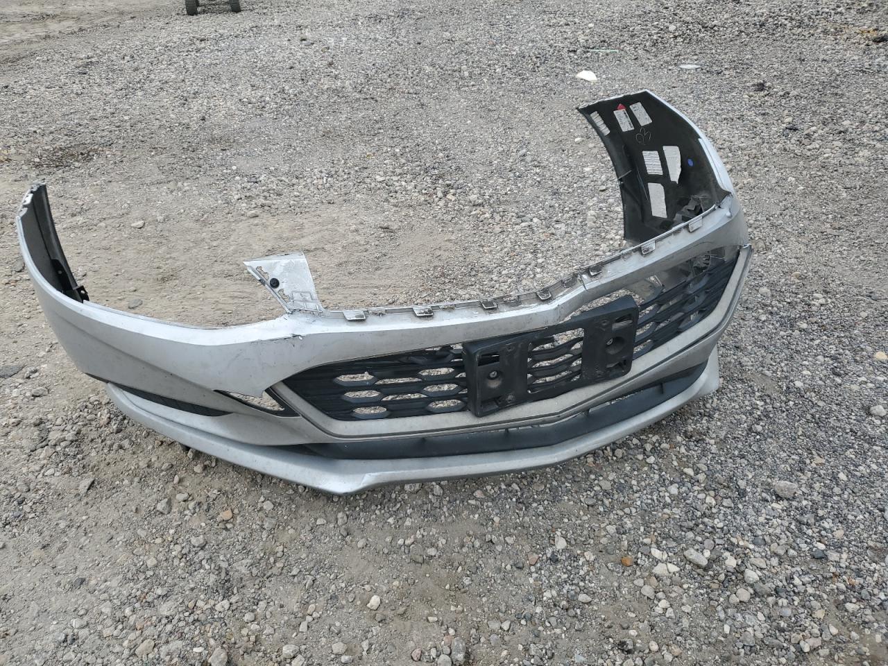 2017 Chevrolet Cruze - Image 12