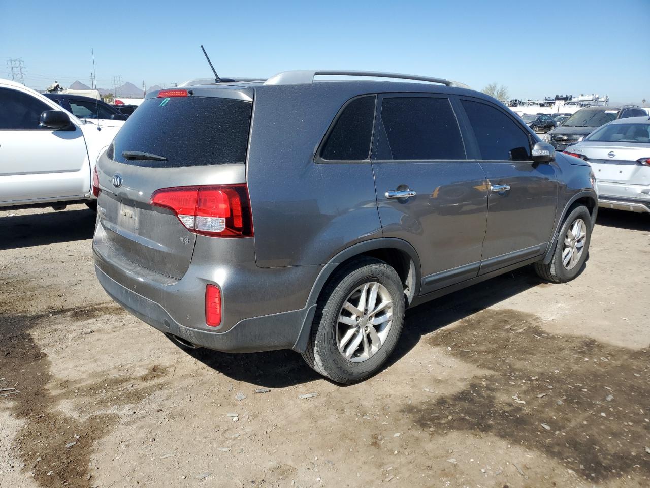 2015 Kia Sorento - Image 3