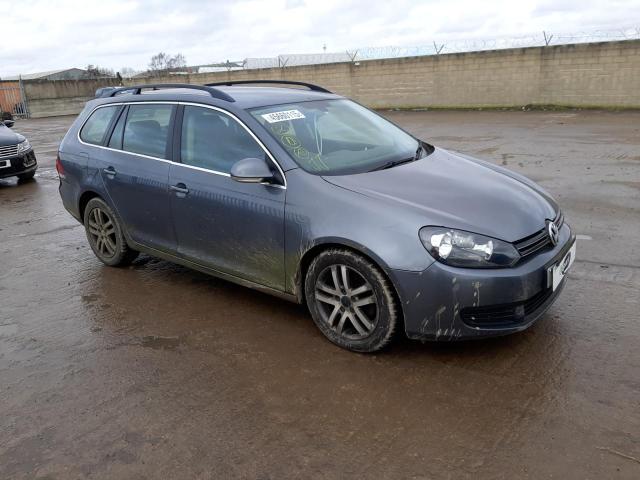 2010 VOLKSWAGEN GOLF SE TD