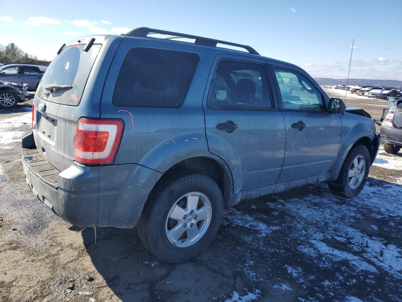 2011 Ford Escape - Image 3