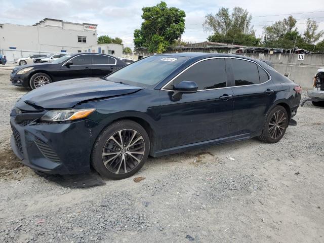  TOYOTA CAMRY 2018 Green