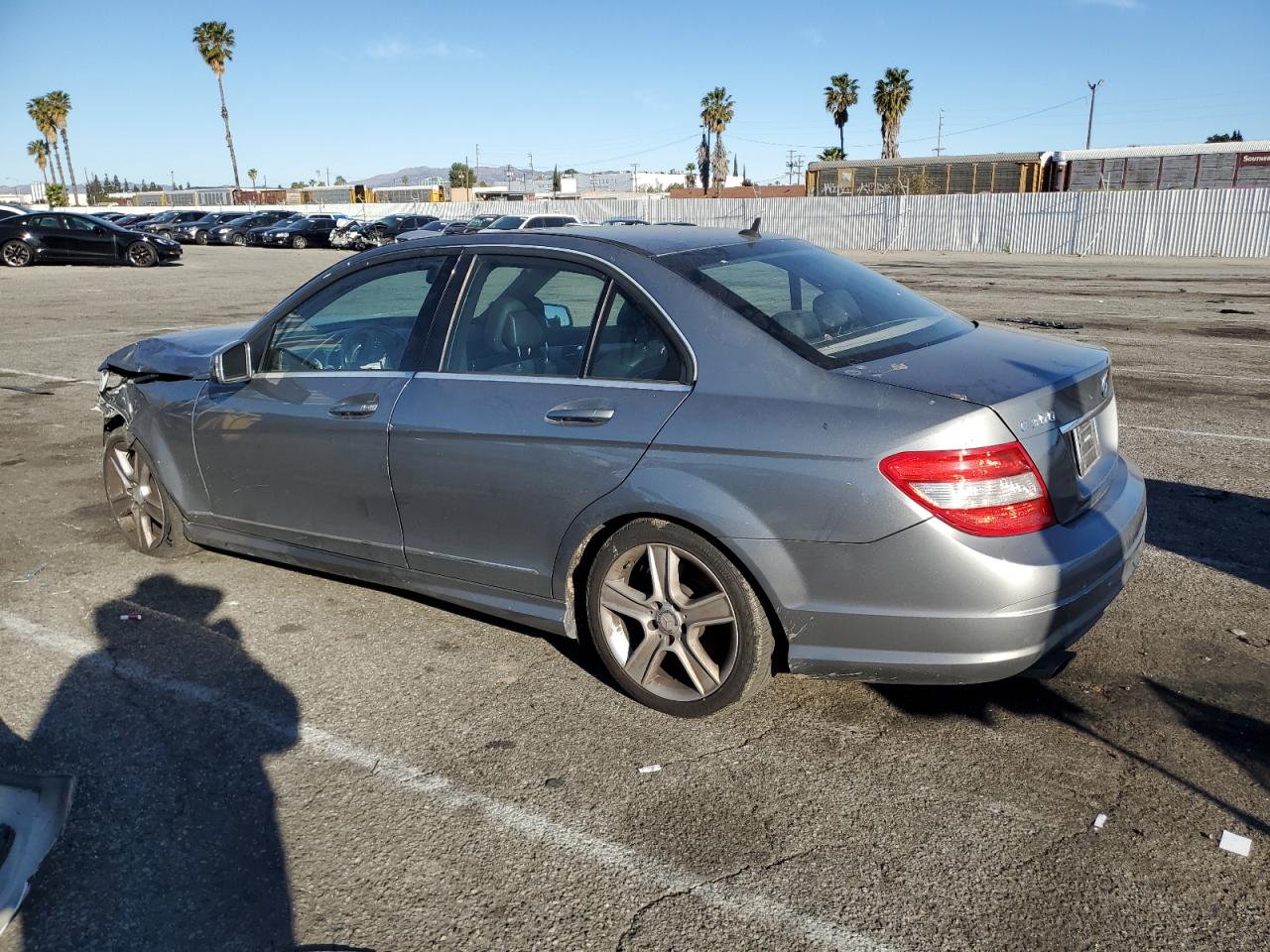 2011 Mercedes-Benz C-klasse - Image 2