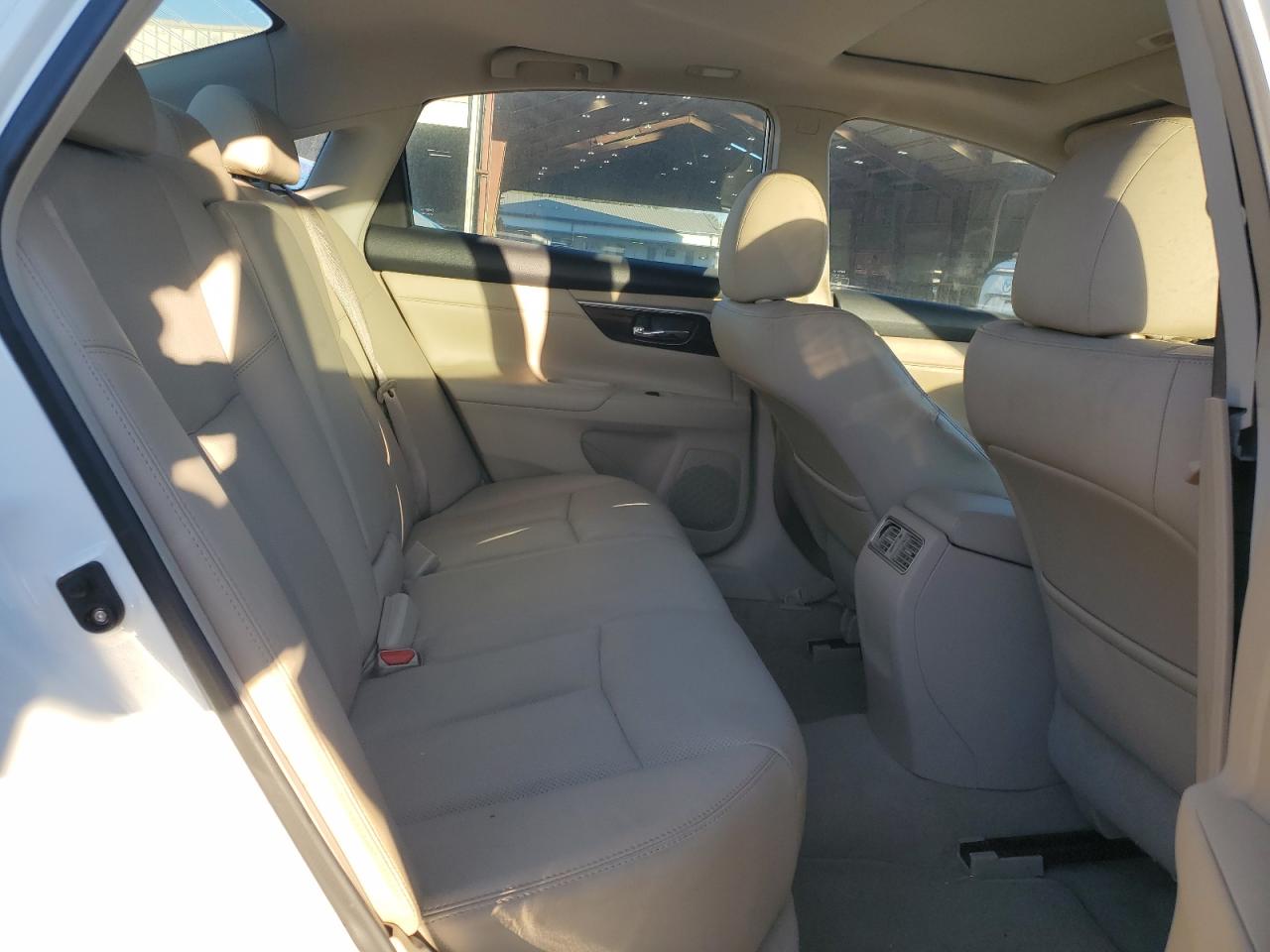 2013 Nissan Altima - Image 10