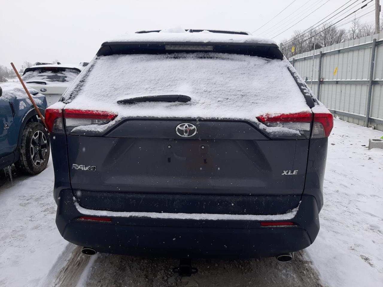 2023 Toyota RAV 4 - Image 6