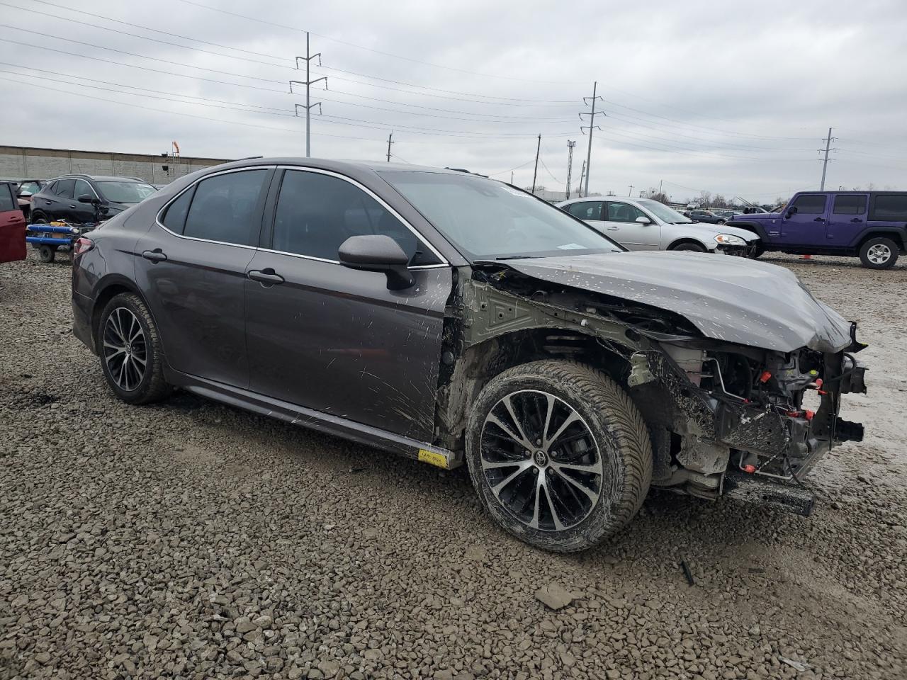 2019 Toyota Camry - Image 4