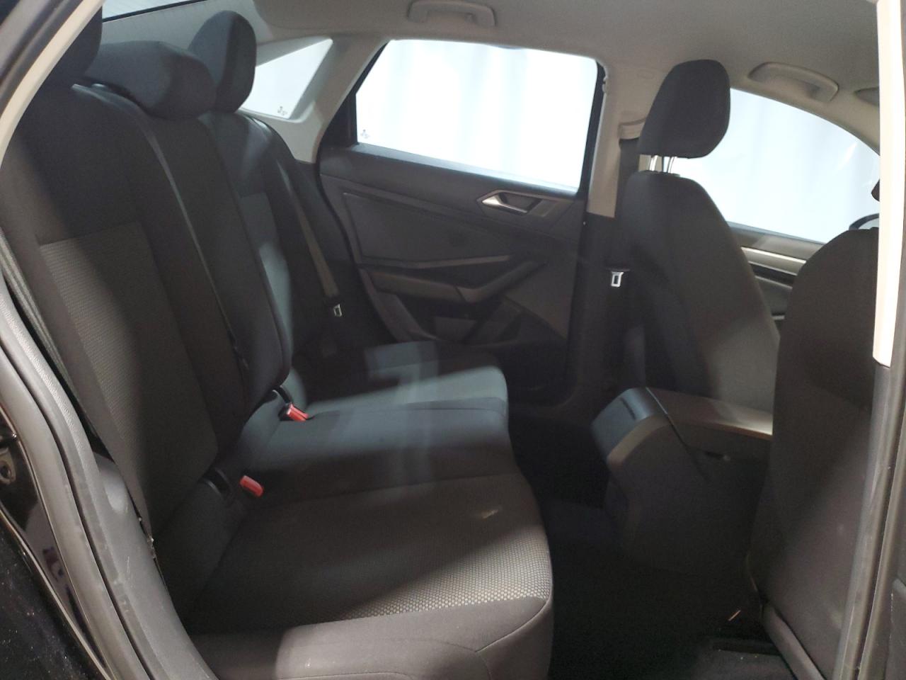 2021 Volkswagen Jetta - Image 10