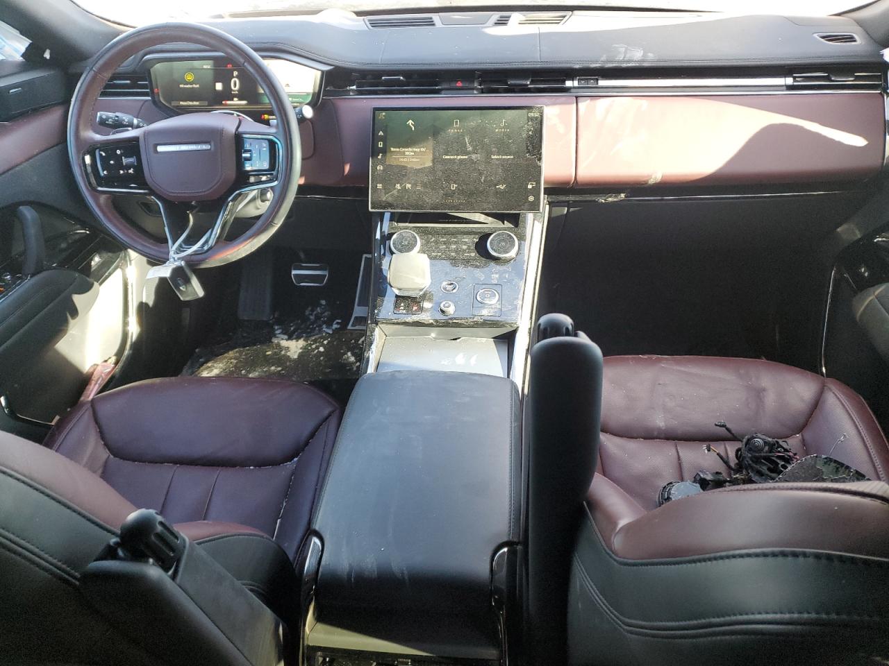 2023 Land Rover Range Rover - Image 8
