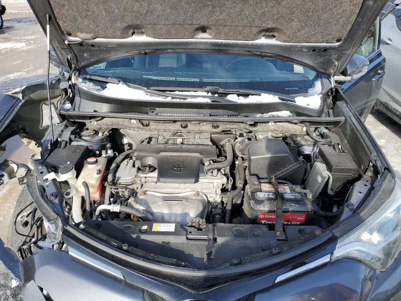 2016 Toyota RAV 4 - Image 12